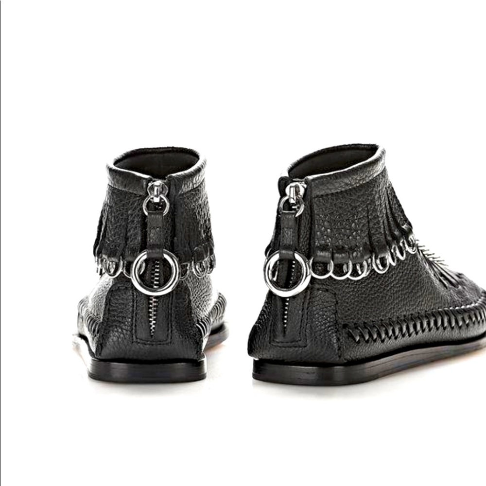 Alexander Wang NWOT Montana Fringe Chain Moccasins
